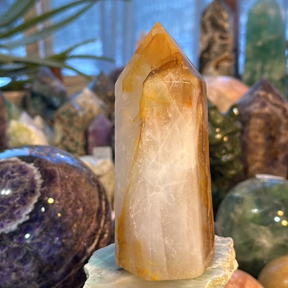 🔥SALE🔥 Golden Healer Crystal Tower! - Picture 3 of 13
